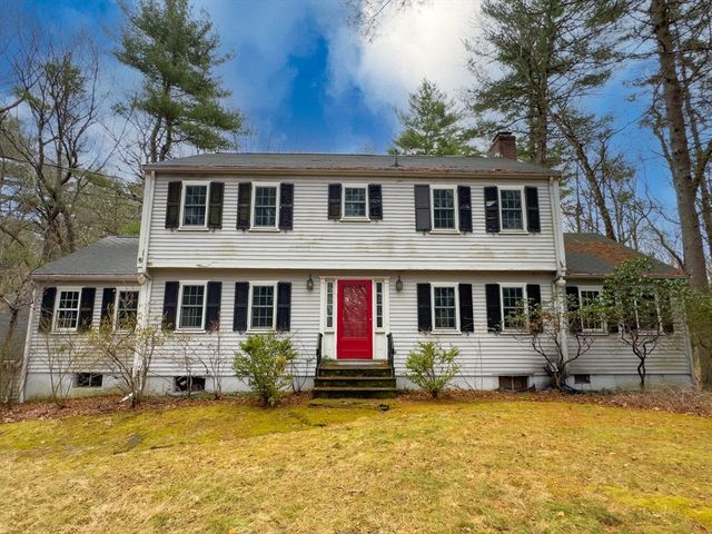 111 Log Hill Rd, Carlisle, MA 01741