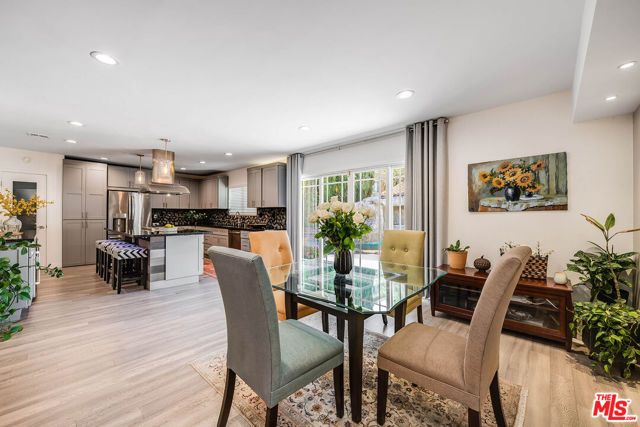 15237 Otsego Street, Los Angeles, CA 91403