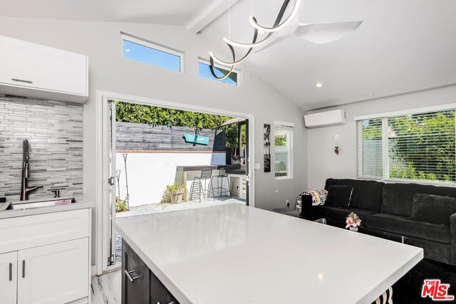 15237 Otsego Street, Los Angeles, CA 91403