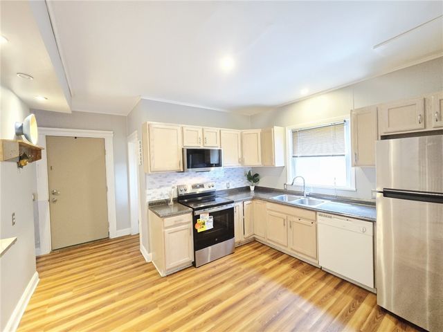 534 South Goodman Street, Rochester, NY 14607