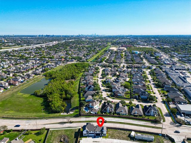 6702 Metro Blvd 52, Houston, TX 77083