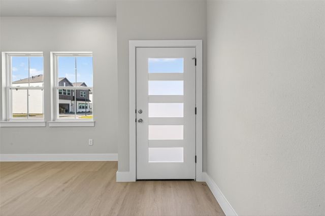 6702 Metro Blvd 52, Houston, TX 77083