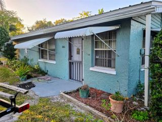 3860 HOWARD AVENUE, Lake Wales, FL 33898