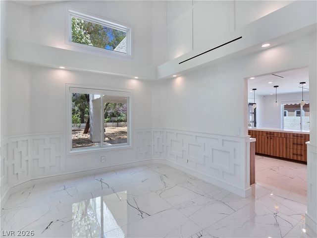 9708 Craighead Lane, Las Vegas, NV 89117
