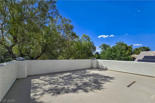 9708 Craighead Lane, Las Vegas, NV 89117