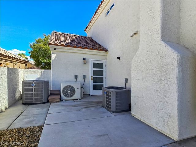 9708 Craighead Lane, Las Vegas, NV 89117