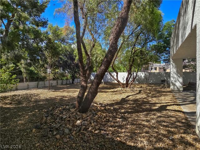 9708 Craighead Lane, Las Vegas, NV 89117