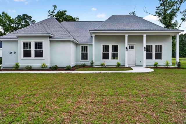 1019 Wachesaw Rd., Murrells Inlet, SC 29576