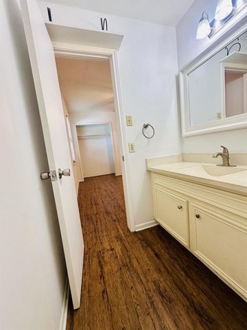 1413 Bonanza Road 413, Houston, TX 77062