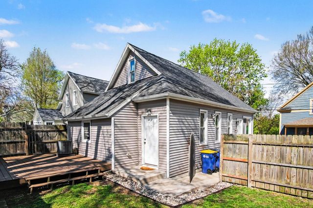 25 Mack Avenue NE, Grand Rapids, MI 49503