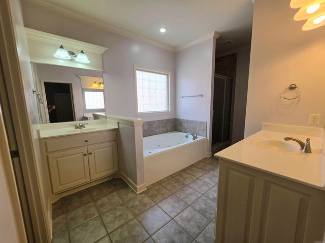 15516 Hartford Street, Little Rock, AR 72223