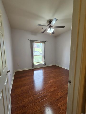 15516 Hartford Street, Little Rock, AR 72223
