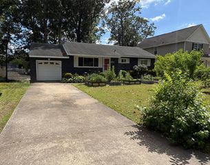 5517 Larry AVE, Virginia Beach, VA 23462
