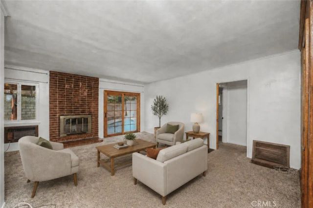 138 N Vecino Avenue, Glendora, CA 91741