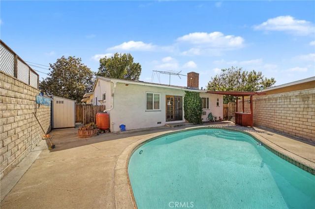138 N Vecino Avenue, Glendora, CA 91741