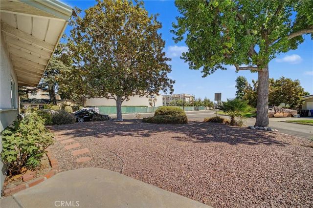 138 N Vecino Avenue, Glendora, CA 91741