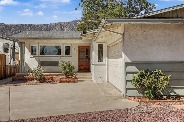 138 N Vecino Avenue, Glendora, CA 91741