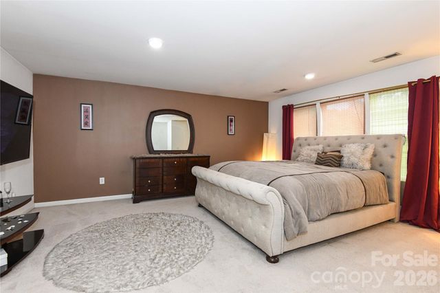 5149 Red Poll Drive, Greensboro, NC 27405