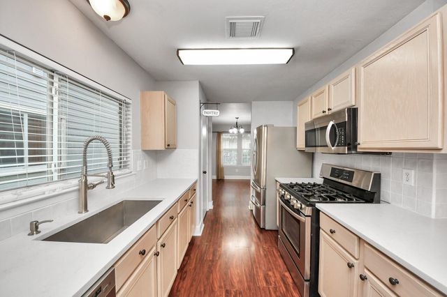 1536 Kew Garden Drive, Houston, TX 77047