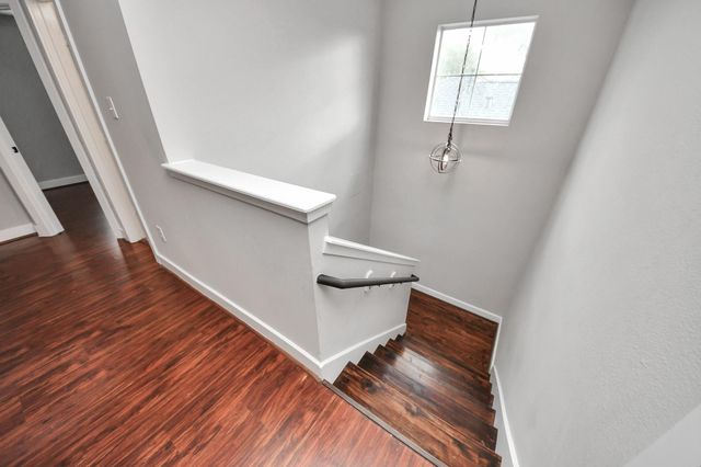 1536 Kew Garden Drive, Houston, TX 77047