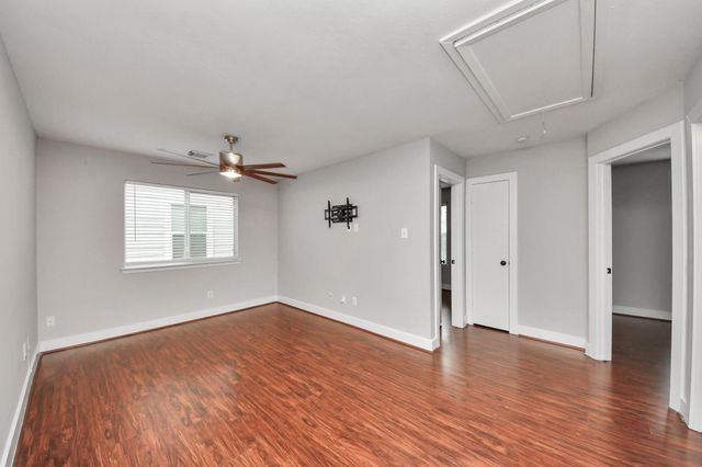 1536 Kew Garden Drive, Houston, TX 77047