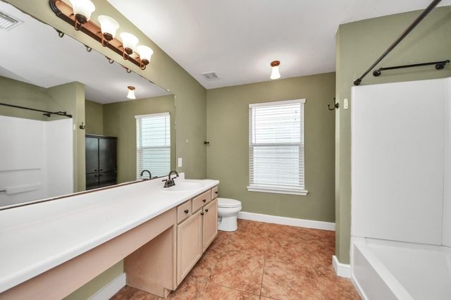 1536 Kew Garden Drive, Houston, TX 77047