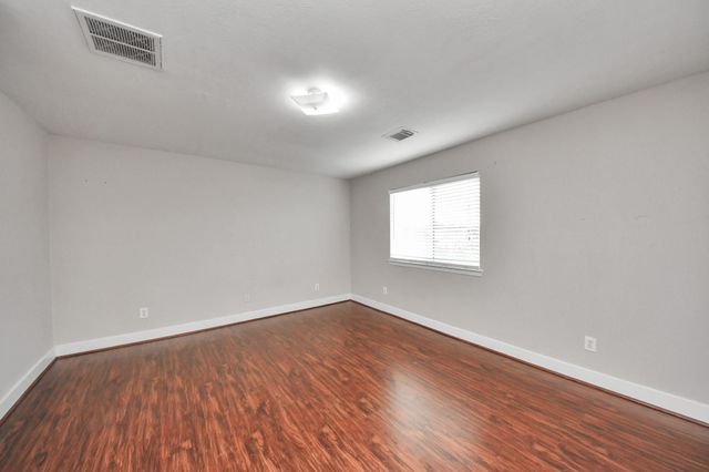 1536 Kew Garden Drive, Houston, TX 77047