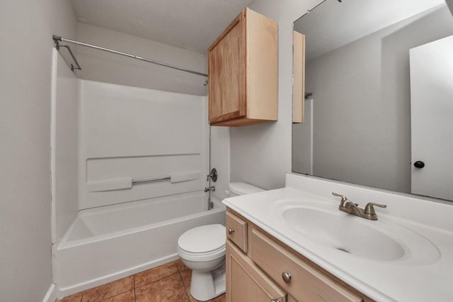 1536 Kew Garden Drive, Houston, TX 77047