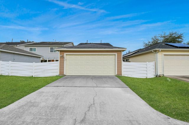 1536 Kew Garden Drive, Houston, TX 77047