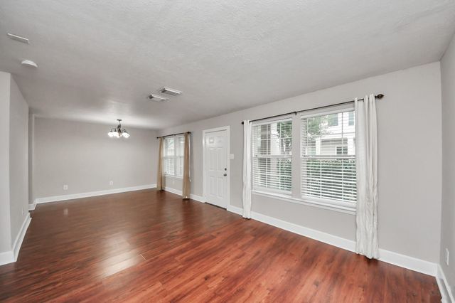 1536 Kew Garden Drive, Houston, TX 77047