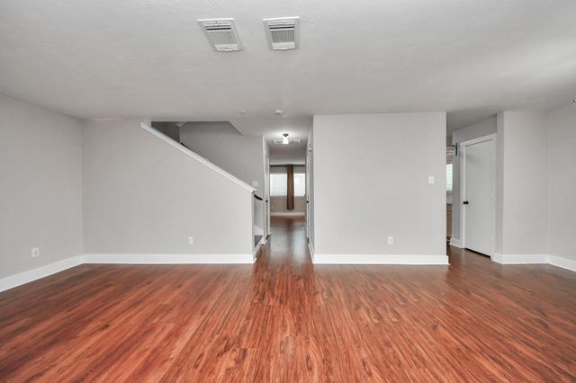 1536 Kew Garden Drive, Houston, TX 77047