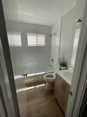 11002 Segrest Drive, Houston, TX 77047