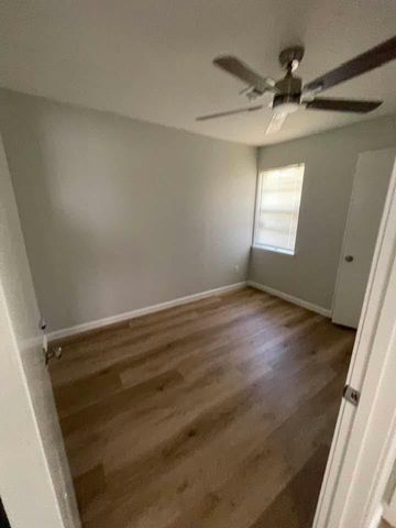 11002 Segrest Drive, Houston, TX 77047