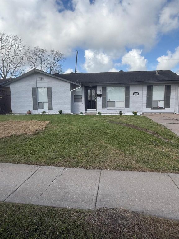 11002 Segrest Drive, Houston, TX 77047