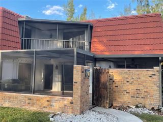 4648 Suburban Pines Drive 4648, Lake Worth, FL 33463