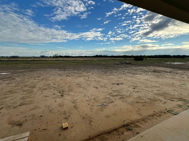 300 Horizon Road, Valley View, TX 76272