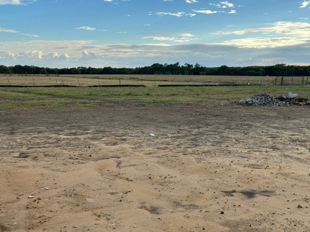 300 Horizon Road, Valley View, TX 76272