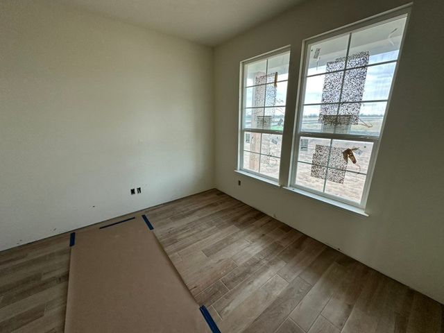 300 Horizon Road, Valley View, TX 76272