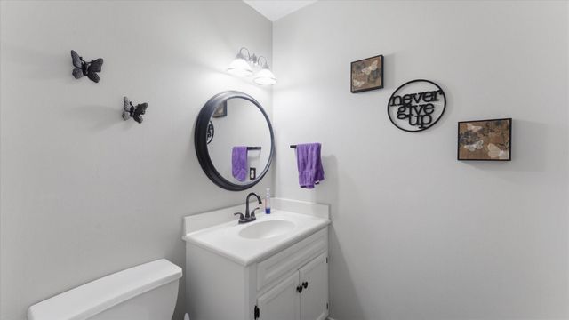 1928 Greentree Drive, Huntsville, TX 77340