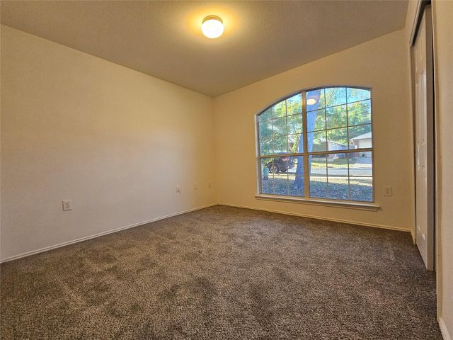 5213 English Glade DR, Austin, TX 78724