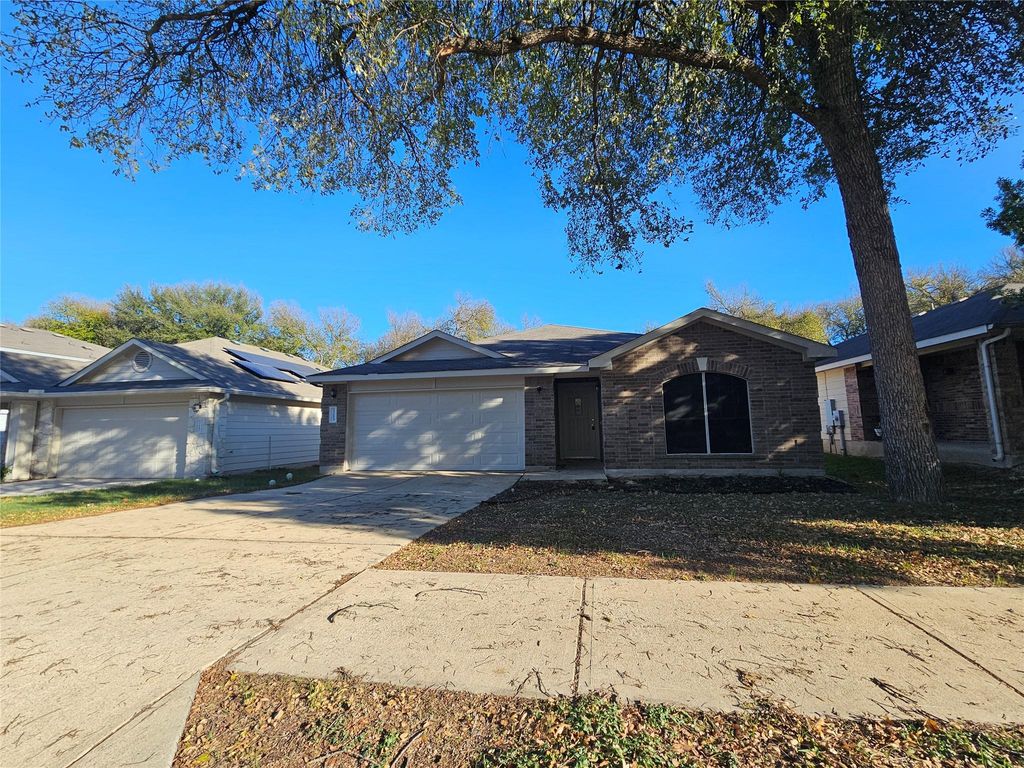 5213 English Glade DR, Austin, TX 78724