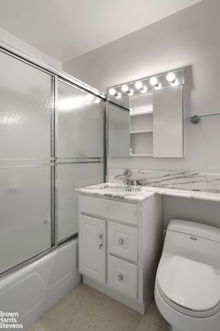 399 E 72nd St Apt 14D, New York City, NY 10021