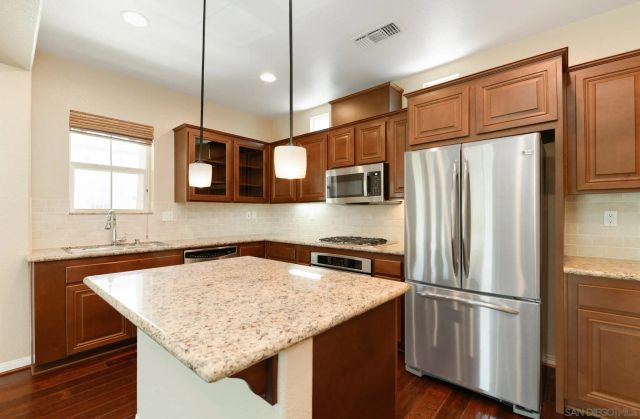 16950 Vasquez Way 107, San Diego, CA 92127