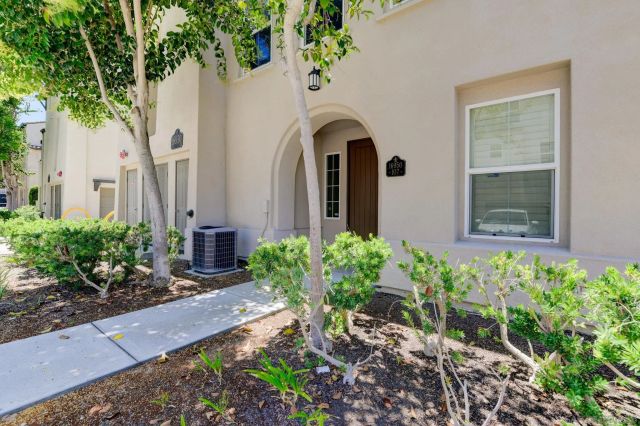 16950 Vasquez Way 107, San Diego, CA 92127