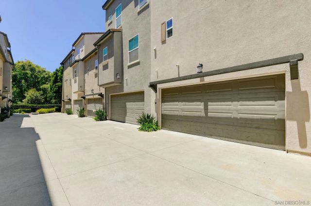 16950 Vasquez Way 107, San Diego, CA 92127