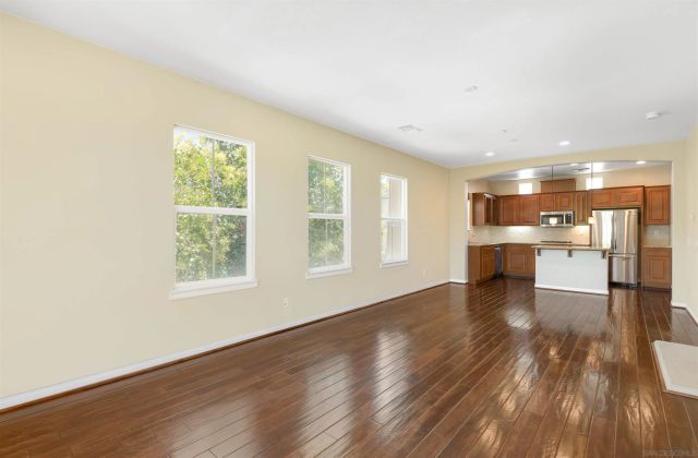 16950 Vasquez Way 107, San Diego, CA 92127