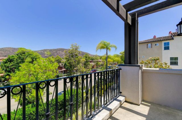 16950 Vasquez Way 107, San Diego, CA 92127