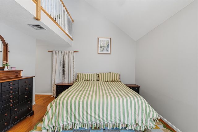 51 Ellyson Ave, Hampstead, NH 03826
