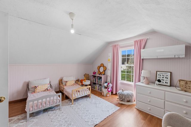 51 Ellyson Ave, Hampstead, NH 03826