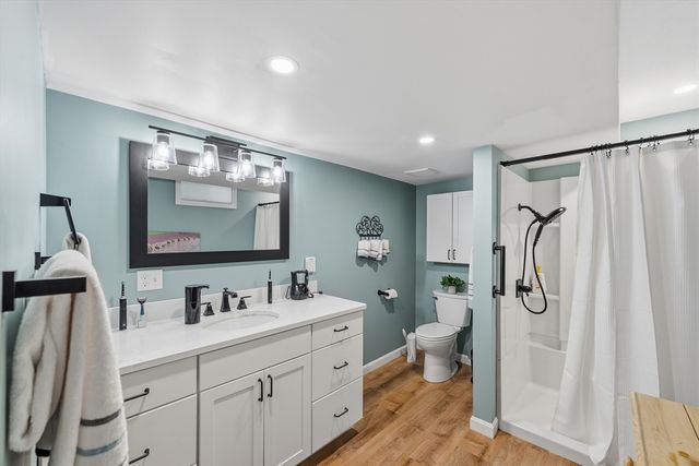 51 Ellyson Ave, Hampstead, NH 03826